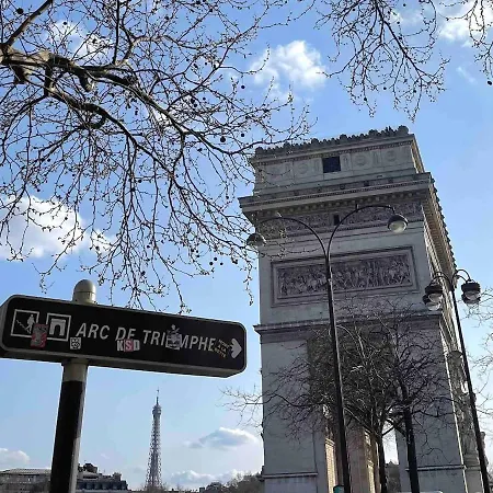 Cozy - Champs Elysees Arc De Triomphe * Paříž