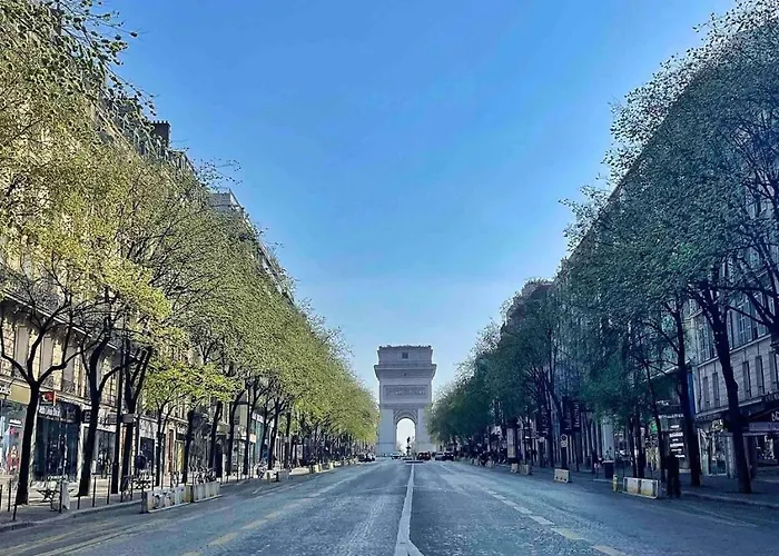 Cozy - Champs Elysees Arc De Triomphe * Párizs